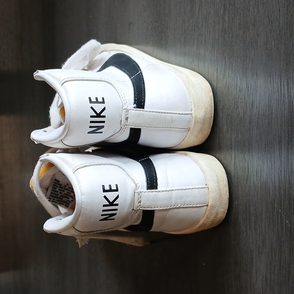 Nike Blazer Mid 77 good used condition size mens 8 - Picture 2 of 4